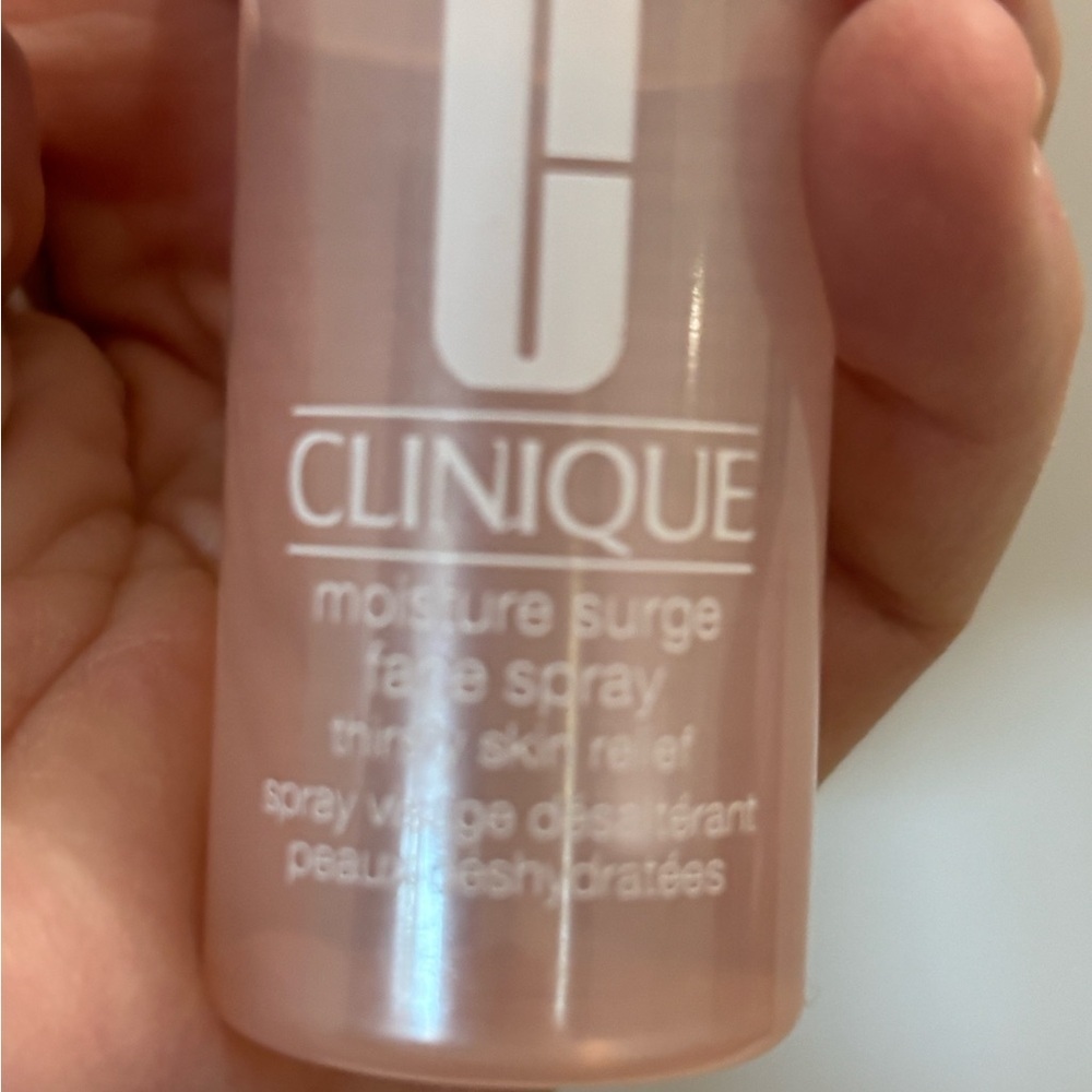 Clinique Moisture surge face spray thirsty skin relief travel size 1Fl.Oz 30ml.